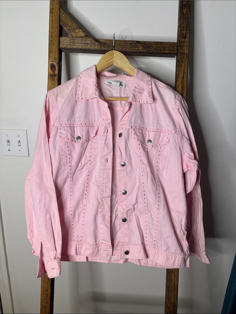 Pretty Things Light Pink Stud-Trim Denim Jacket Size L